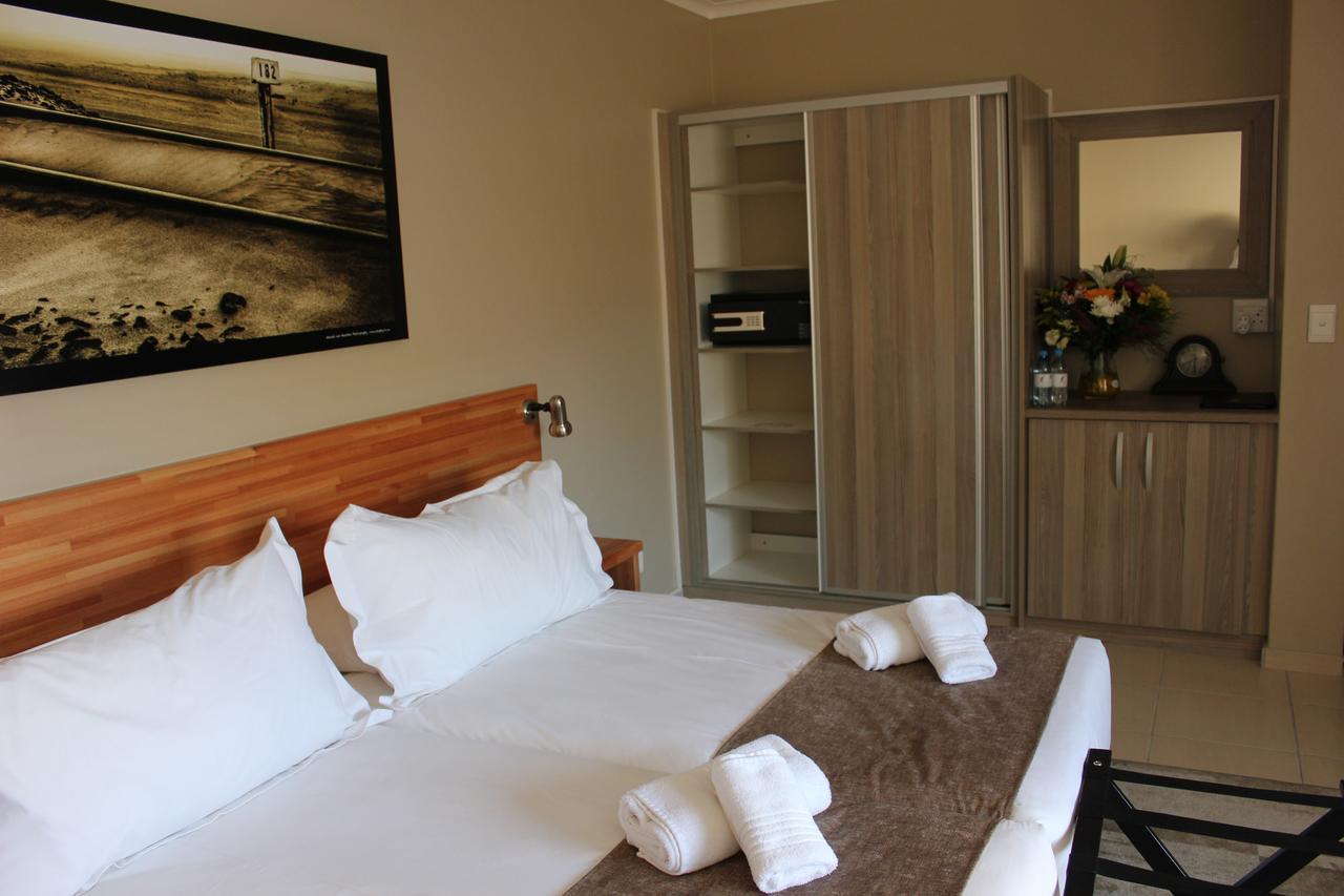 Prost Hotel Swakopmund Namibia エクステリア 写真